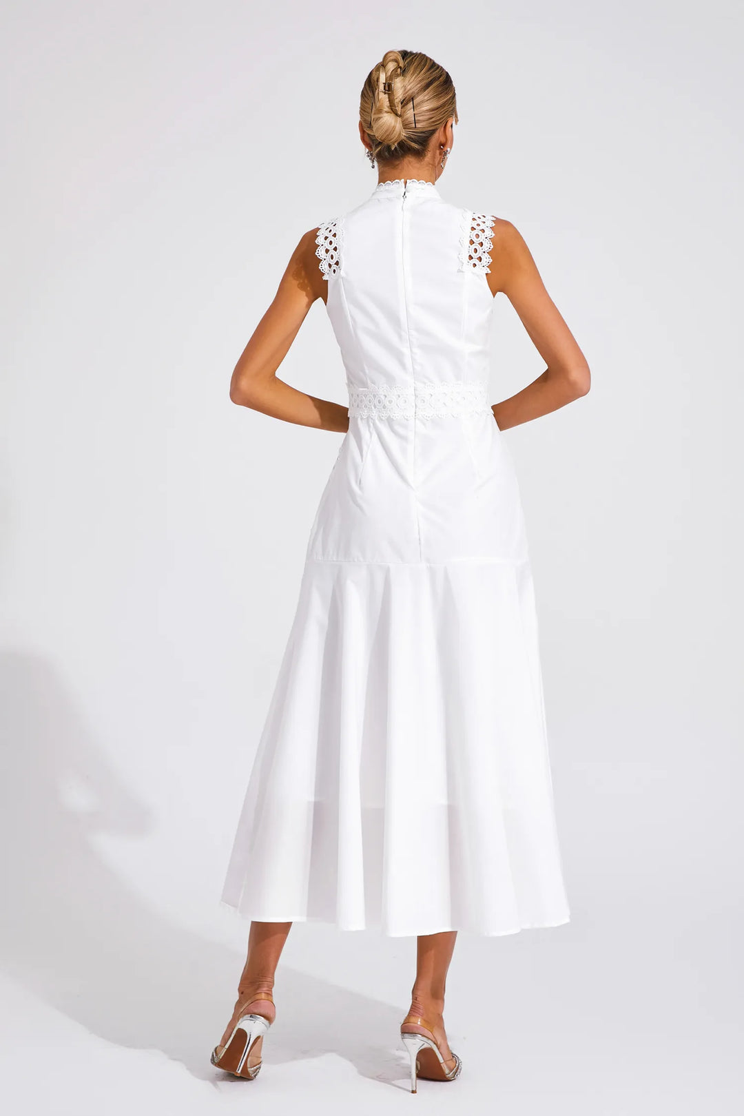 Laeticia Sleeveless Lace Dress