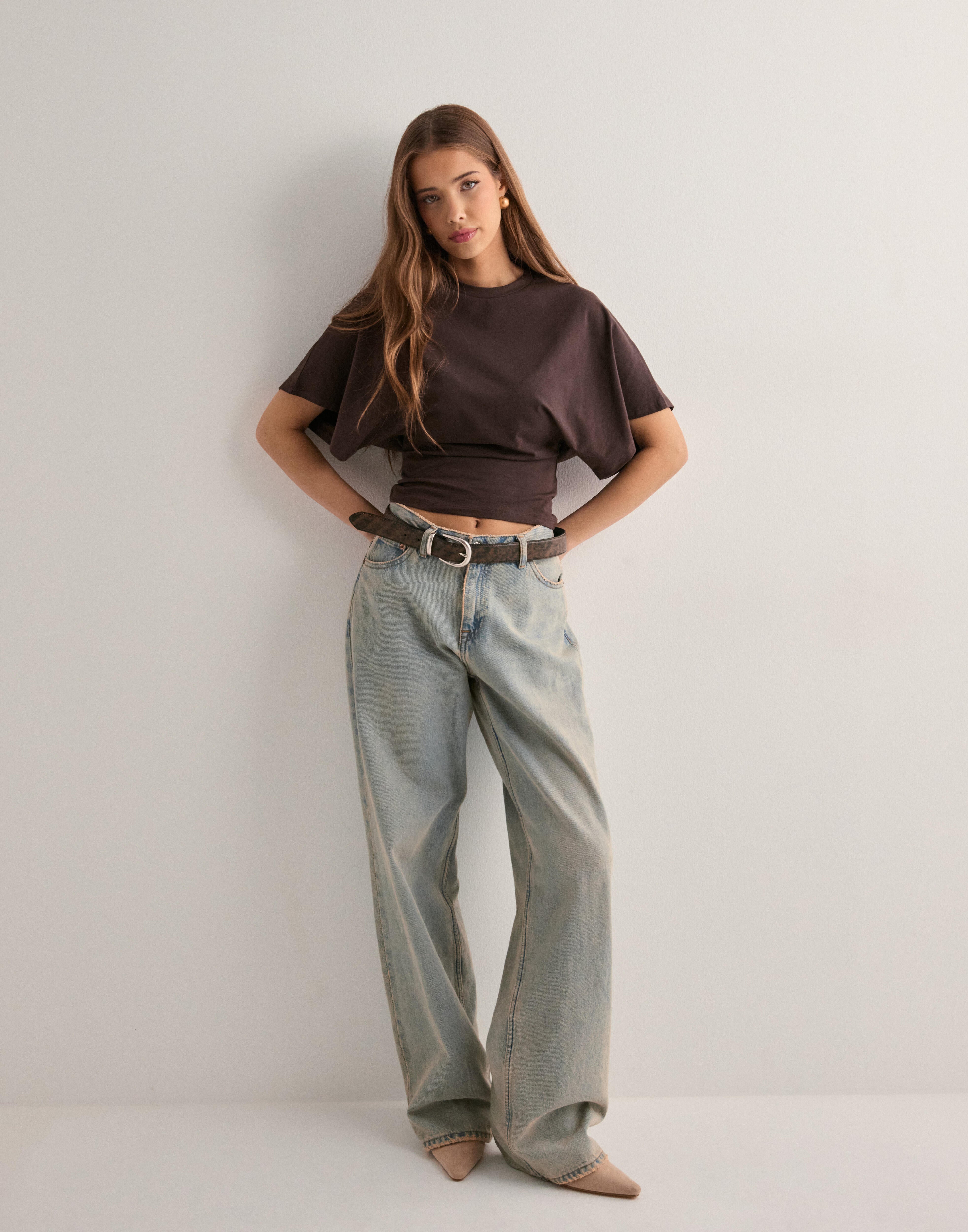 Elliston | Wide Sleeve T-shirt